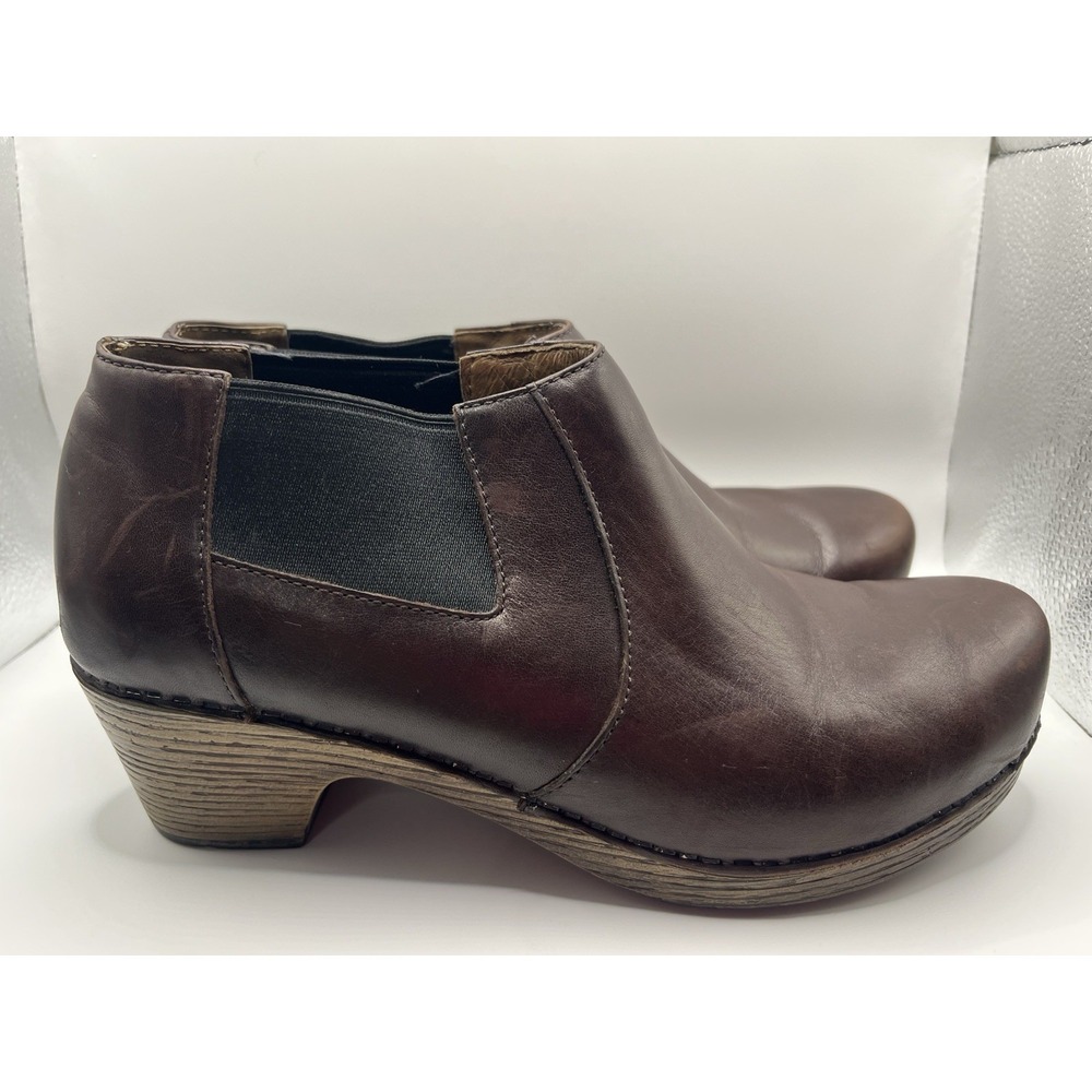 Dansko Women's Chocolate‎ Brown Clogs Sz 10.5 EU 41 Ankle Heeled Booties Comfort